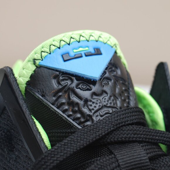 Nike Lebron XIX Low in Black/Ghost Green-Purple Pulse Brand New - Picture 6 of 11